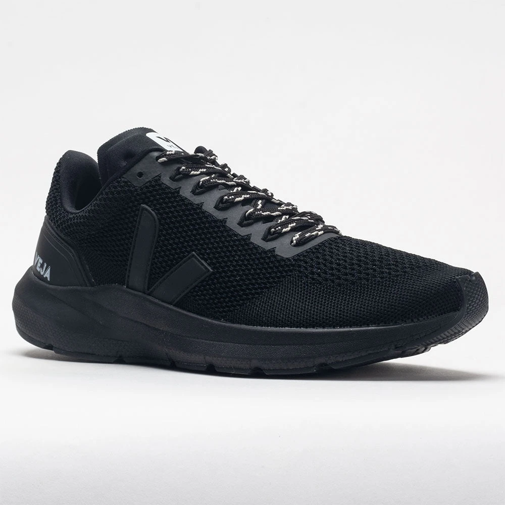 VEJA Marlin V-Knit Men's Full Black 5 VEJA Marlin V-Knit Men's Full Black - Image 5