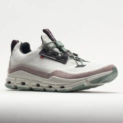 On Running On Cloudaway Women's Ice/Moss 10 On Running On Cloudaway Women's Ice/Moss -Tennis Clothing and Gear Sales 048877 5