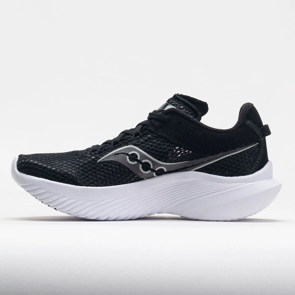 Saucony Kinvara 14 Men's Black/White 2 Saucony Kinvara 14 Men's Black/White - Image 2