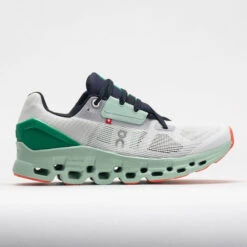 On Running On Cloudstratus Women's Undyed White/Creek