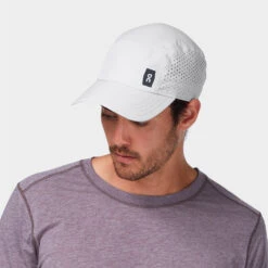 On Running On Lightweight Cap -Tennis Clothing and Gear Sales 055914 017 1