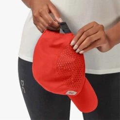 On Running On Lightweight Cap -Tennis Clothing and Gear Sales 055914 212 2