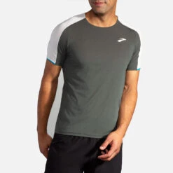 Brooks Atmosphere Short Sleeve Men's (2020) -Tennis Clothing and Gear Sales 056815 381 1