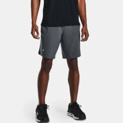 Under Armour Launch Run 9" Shorts Men's -Tennis Clothing and Gear Sales 056896 012 1