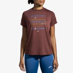 Brooks Distance Graphic Short Sleeve Spring 2022 Women's -Tennis Clothing and Gear Sales 057202 234 1