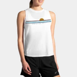 Brooks Distance Graphic Tank Spring 2022 Women's -Tennis Clothing and Gear Sales 057203 182 1