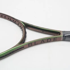 Wilson Blade 100 V8 -Tennis Clothing and Gear Sales 102919 4