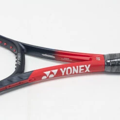 Yonex VCORE 95 310g Scarlet 7 Yonex VCORE 95 310g Scarlet -Tennis Clothing and Gear Sales 102970 4