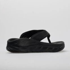 Hoka One One Ora Recovery Flip Men's Black/Dark Gull Gray -Tennis Clothing and Gear Sales 570409 6