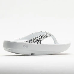 OOFOS OOlala Limited Women's White/Black Leopard -Tennis Clothing and Gear Sales 570571 6