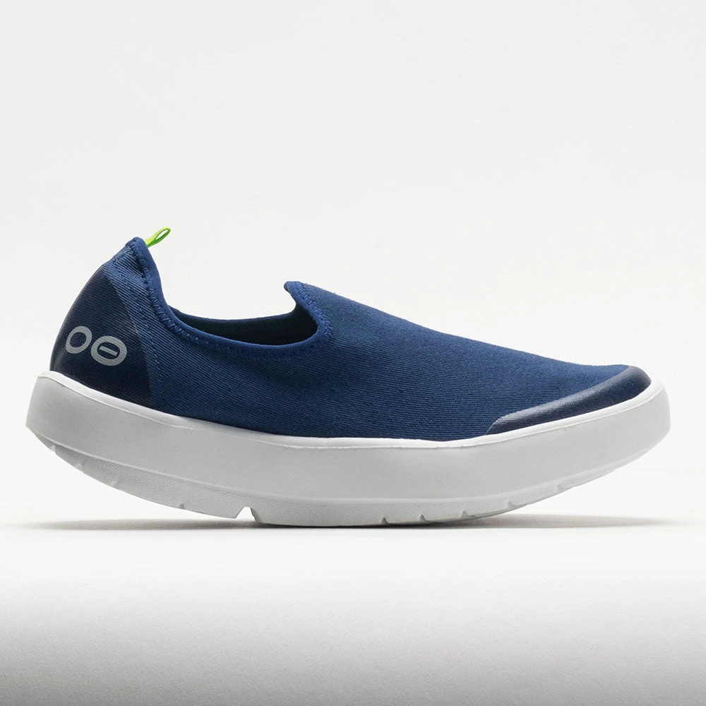 OOFOS OOmg EeZee Women's White/Navy 1 OOFOS OOmg EeZee Women's White/Navy