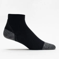 Feetures PF Relief Ultra Light Quarter Socks 9 Feetures PF Relief Ultra Light Quarter Socks -Tennis Clothing and Gear Sales 651053 159 2