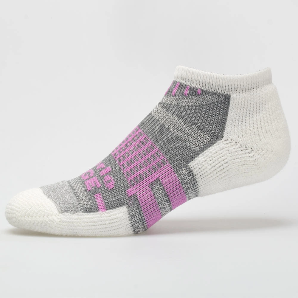 Thorlos Edge Court 2 Thorlos Edge Court - Image 2