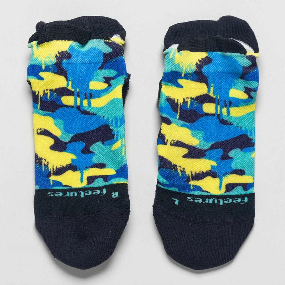 Feetures Elite Light Cushion No Show Tab Camo Splash Socks 2 Feetures Elite Light Cushion No Show Tab Camo Splash Socks - Image 2