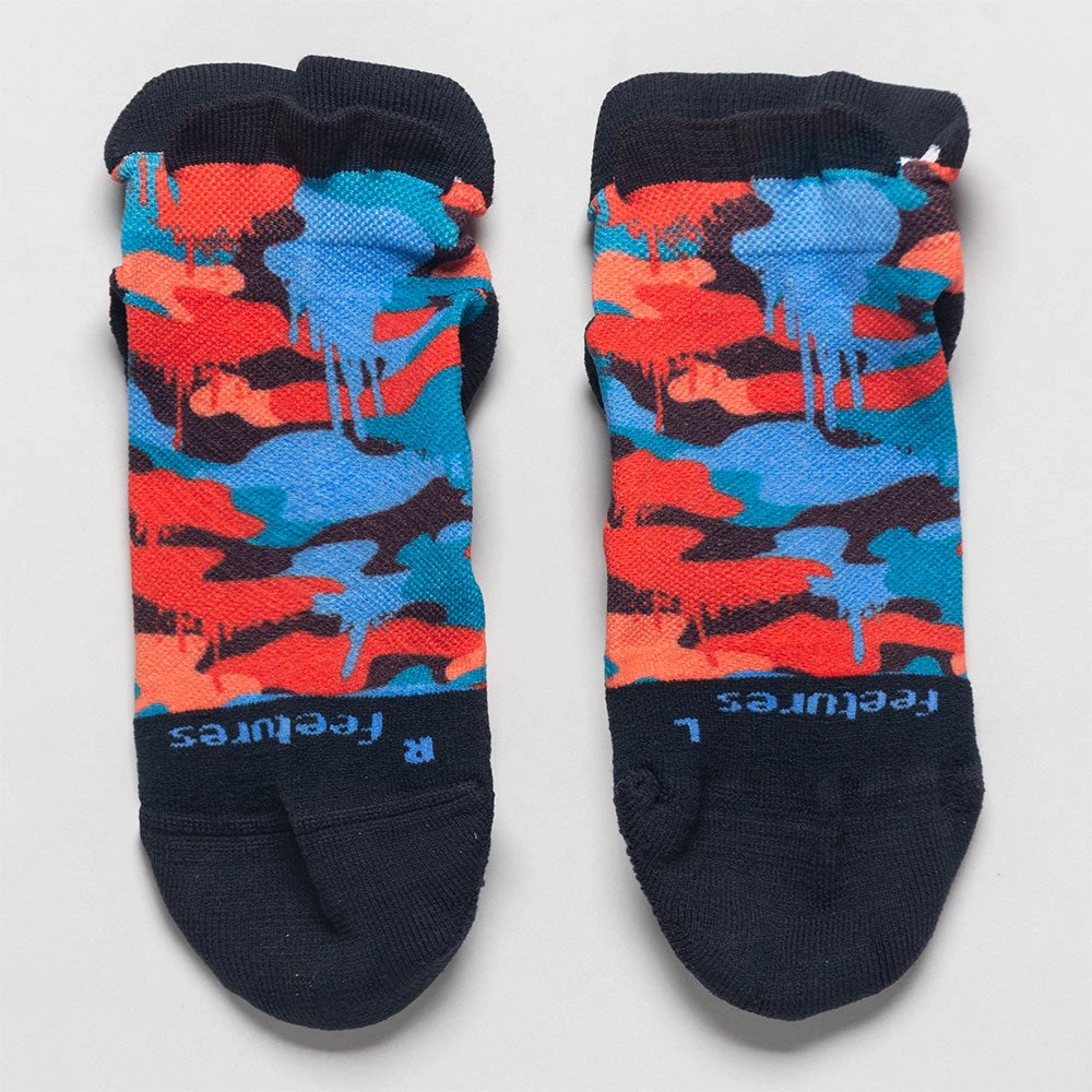 Feetures Elite Light Cushion No Show Tab Camo Splash Socks 6 Feetures Elite Light Cushion No Show Tab Camo Splash Socks - Image 6
